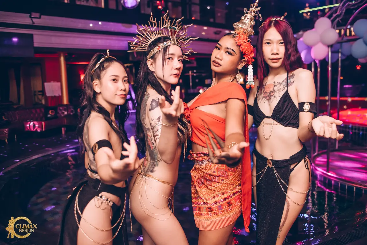 Theme Nights - Image 6